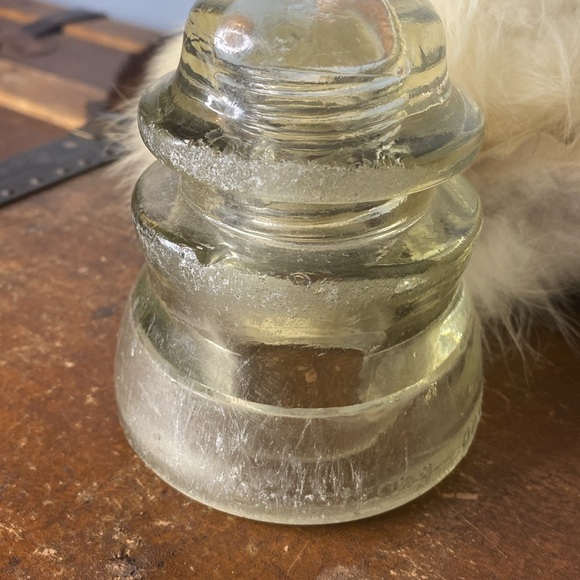 . Vintage Armstrong Clear Glass Insulator - Made in USA - Picture 4 of 7